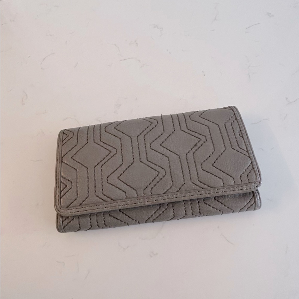 Elliott Lucca Quilted Grey Leather Wallet